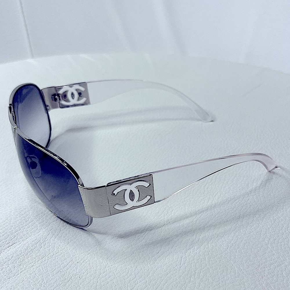 Authentic Chanel Y2k lucite aviators